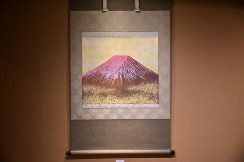 掛軸　吉祥富士 (限定品)