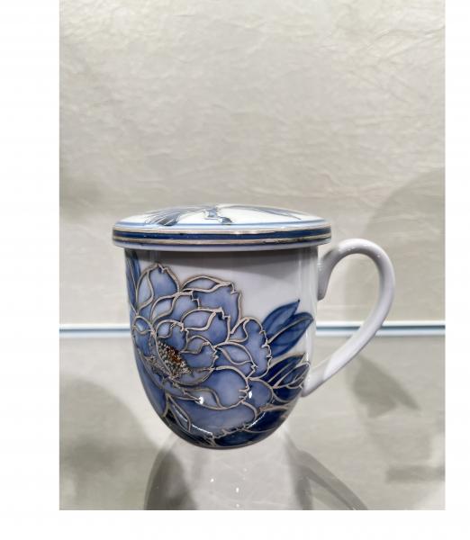 染付銀彩　マグカップ牡丹