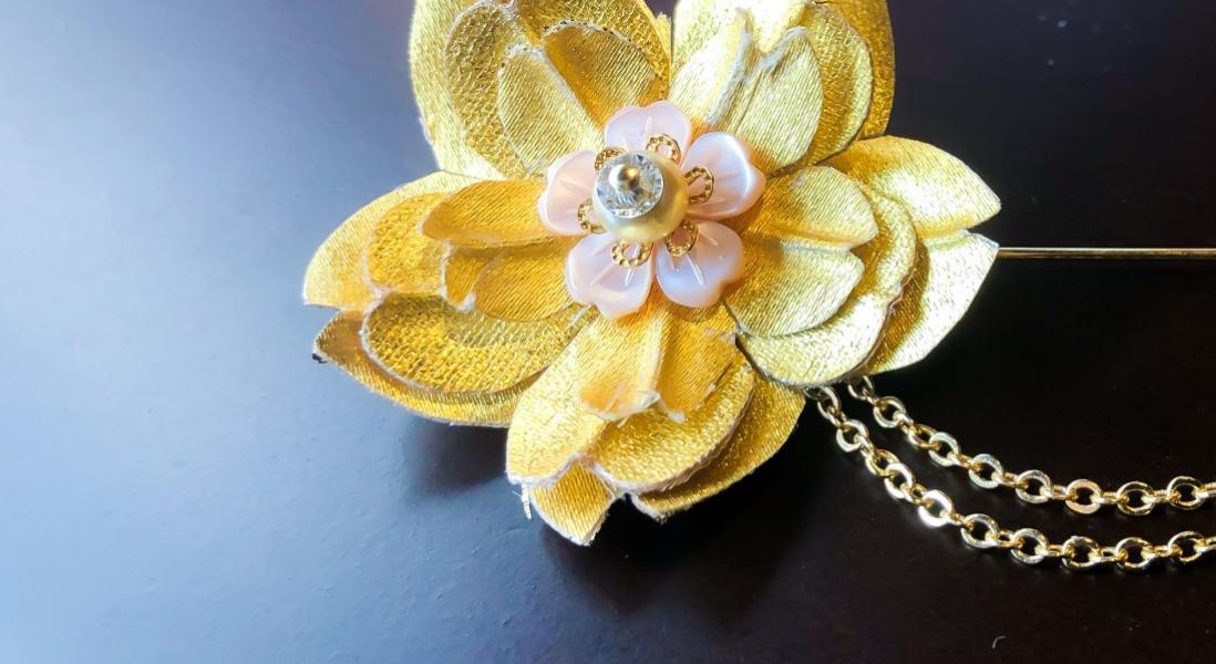 桜ピンブローチ