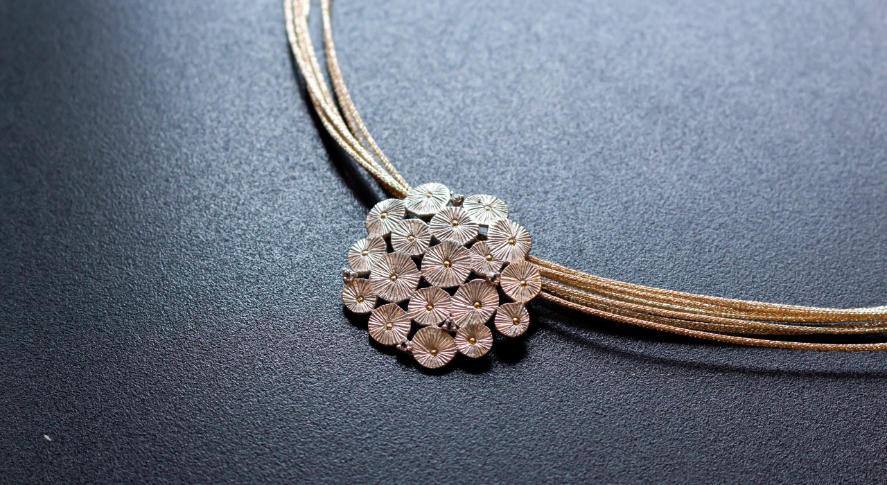 企画「思い出をかたちに」出品作家のご紹介 長谷川真希さん